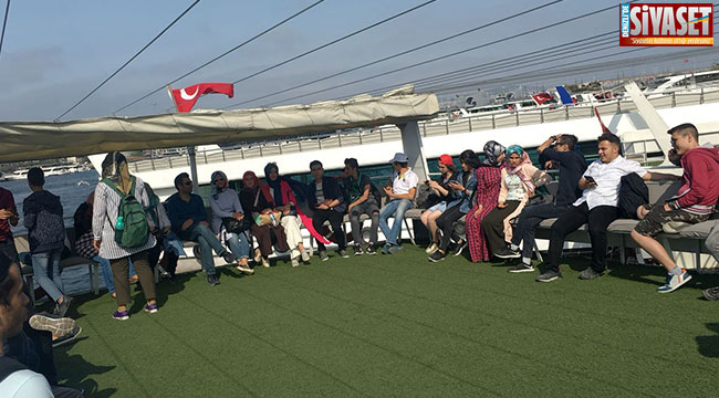 Gençlerin anlamlı programına Başkan Özbaş’tan büyük jest