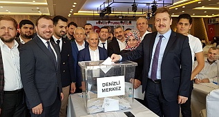 AK Partide temayül yapıldı