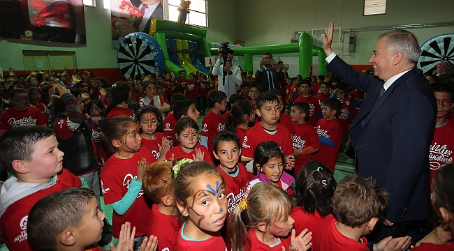 Çocuk Şenliği Beyağaç'ta