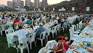 250 bin kişi aynı sofrada buluştu