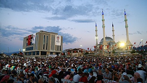 Umut 3'te iftar bereketi