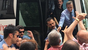 Erdoğan'a sevgi seli