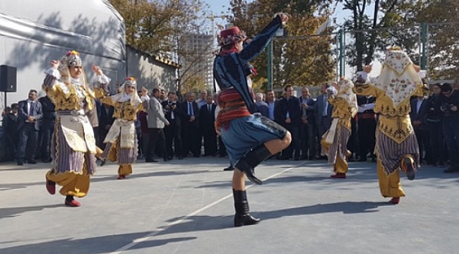 Zeybekler Ankara'yı titretti