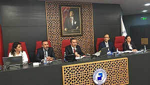 Bir soru nelere kadir? 