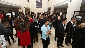 Paü'de Muhteşem Sergi