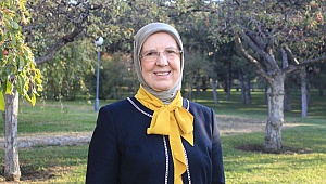 Ramazonoğlu'ndan Öğretmenler Günü Mesajı