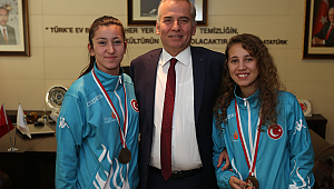 Şampiyonlardan Başkan Zolan'a Ziyaret