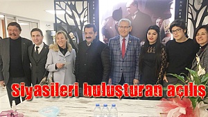 Siyasilerin buluştuğu açılış
