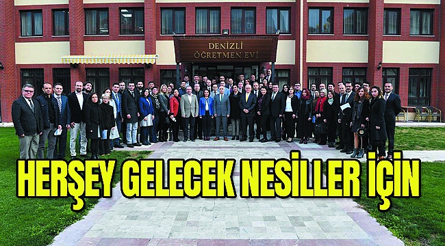 YAZAR ÖĞRETMENLER ÖDÜLLENDİRİLDİ
