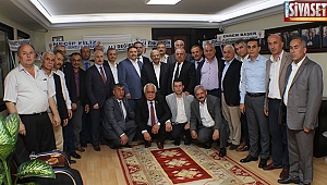 Bayrak artık Turgut Devecioğlu'nda 