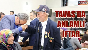 Akyol: ''İsimsiz kahramanlarımızın ve şehitlerimizin önünde saygıyla eğiliyoruz''