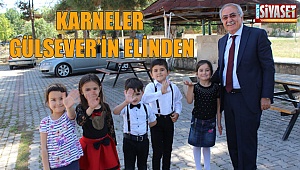 Öğrenciler karnelerini Başkan Gülsever'den aldı