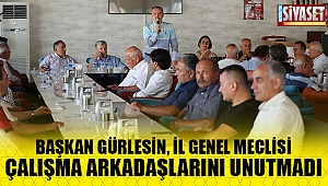 Eski dostlar kahvaltıda buluştu