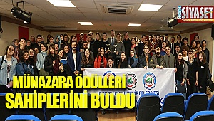 Münazara ödülleri sahiplerini buldu