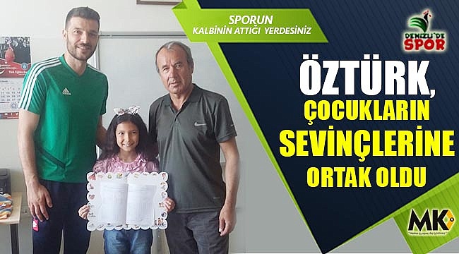 Öztürk, çocukların karne sevinçlerine ortak oldu
