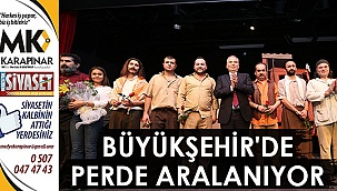 Açık Hava'da tiyatro keyfi