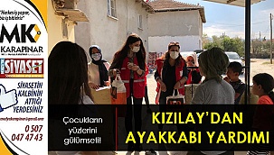 Kızılay’dan ayakkabı yardımı