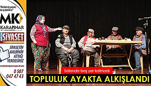 Arslanköy Kadınlar Tiyatro Topluluğu ayakta alkışlandı