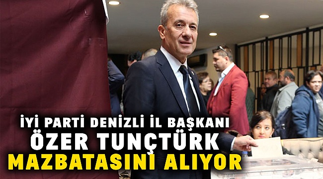 İYİ Parti Denizli İl Başkanı Özer Tunçtürk Mazbatasını Alıyor