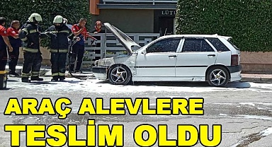 Araç alevlere teslim oldu