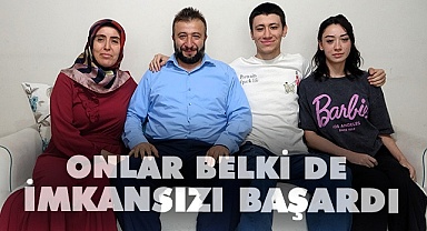 Ailecek üniversiteli oldular