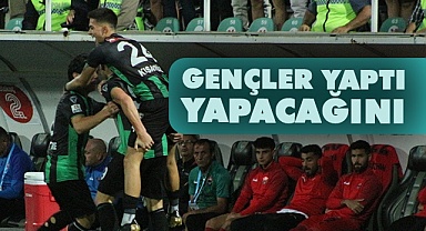 Horozlar yine kaybetmedi