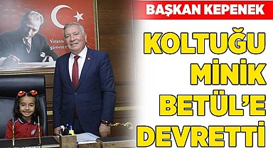 Başkan Kepenek koltuğu devretti