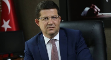 AK Parti'de merakla beklenen soru yanıt buldu