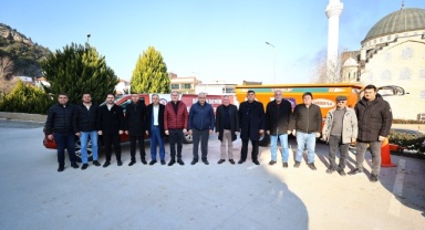 Honazlı üreticilere gübre römorku desteği