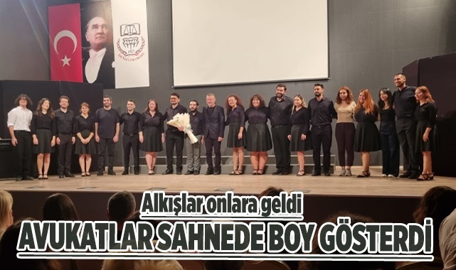 Avukatlar, düşündürürken eğlendirdi
